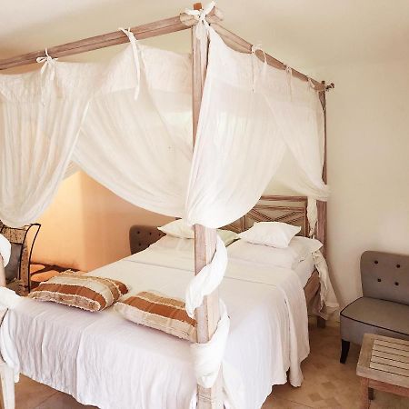 Perle Stone Studio- Bed And Breakfast Simpson Bay Exteriör bild